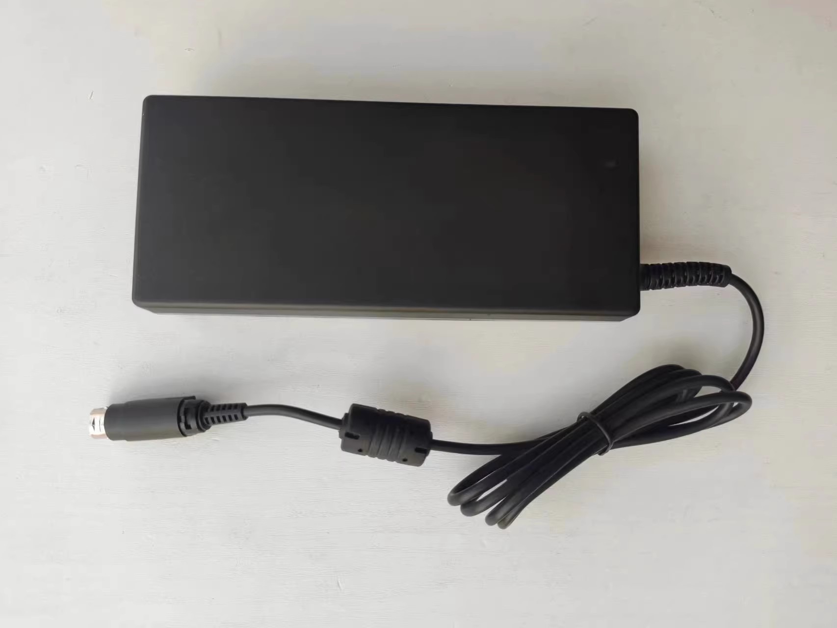 *Brand NEW*DA-100A19 3pin APD 19V 5.26A AC/DC AC ADAPTER POWER Supply - Click Image to Close