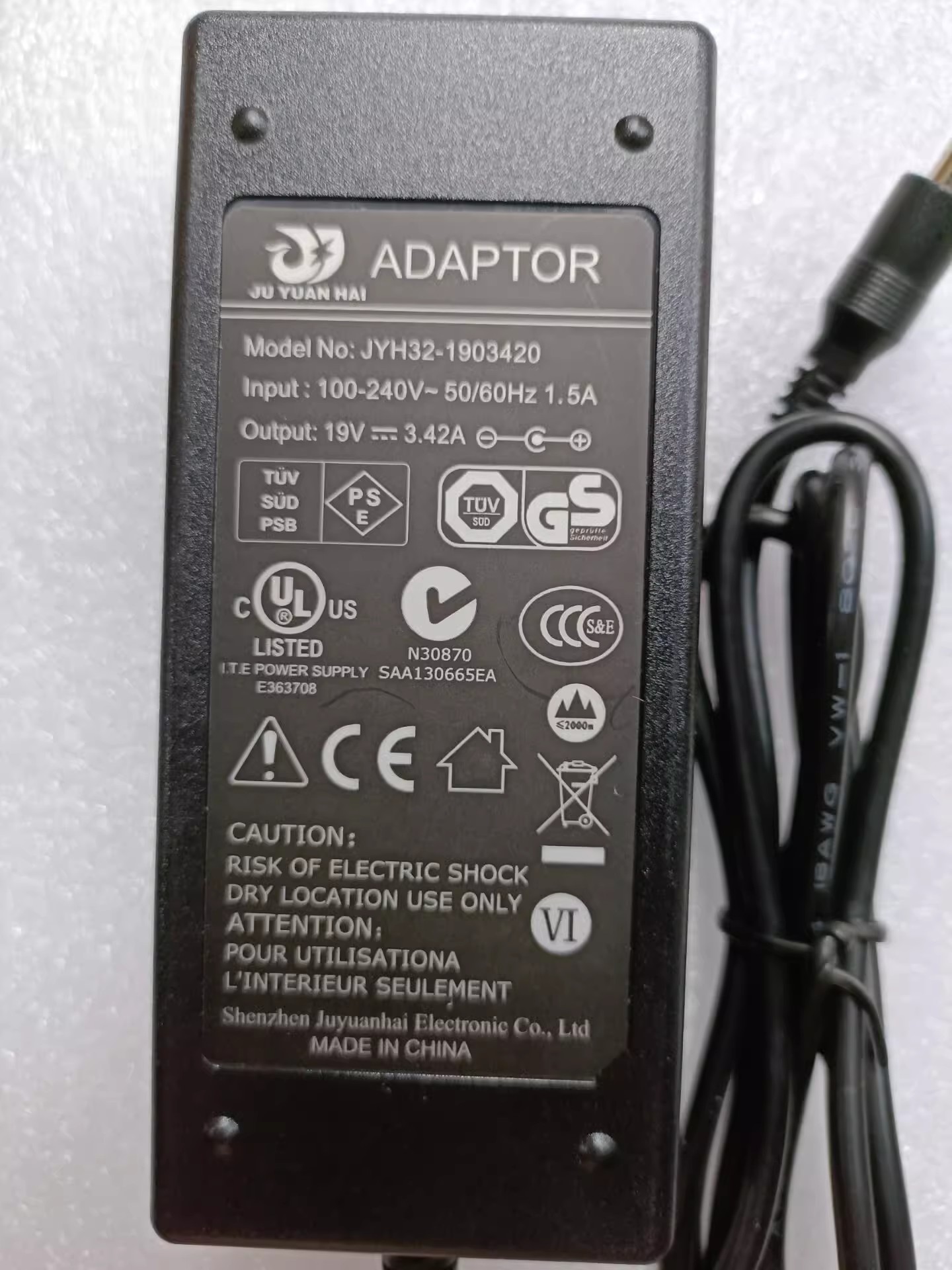 *Brand NEW*JU YUAN HAI 19V 3.420MA AC DC ADAPTHE FJ-SWSW1903420D POWER Supply