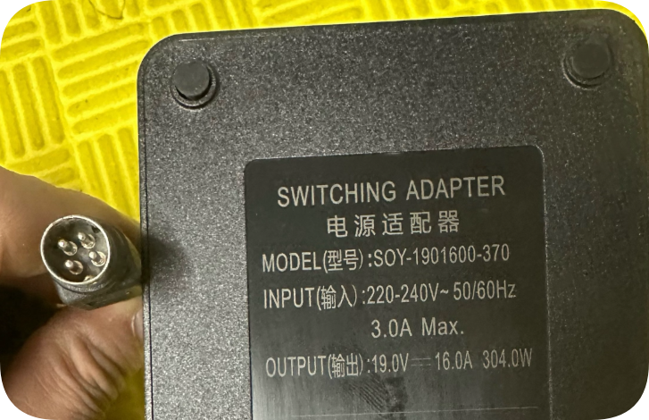 *Brand NEW*SOY-1901600-370 charger cable Soyuan 19V 16A four-pin plug-in cable 304W power adapter