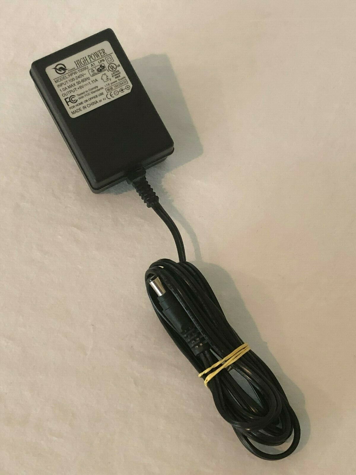 *Brand NEW*High Power Model HPW-1009U 9V 1.11A AC DC Power Supply Plug Charger Adapter
