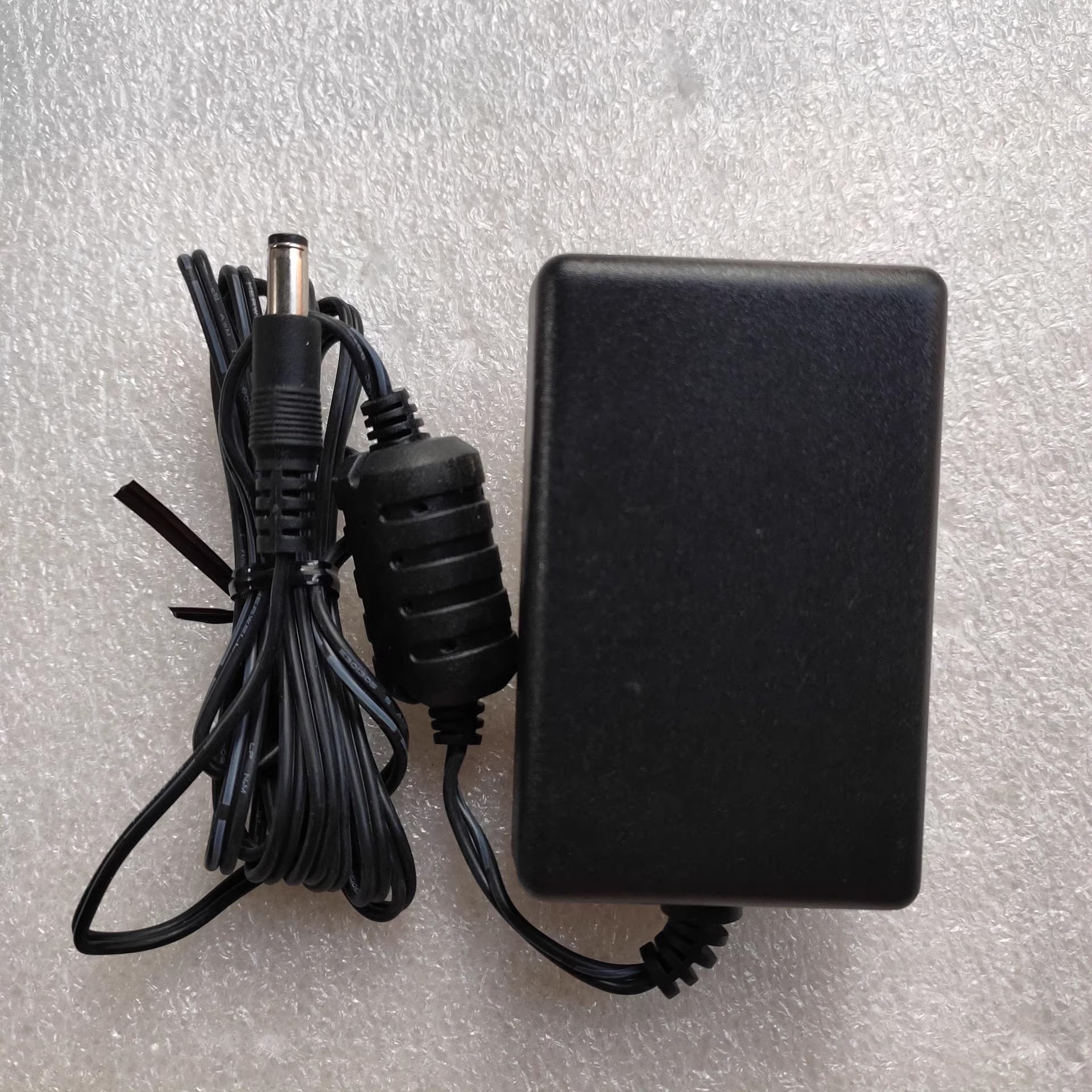 *Brand NEW*SOUND FREAQ 18V 3300MA AC DC ADAPTHE AS600-180-AA330 POWER Supply