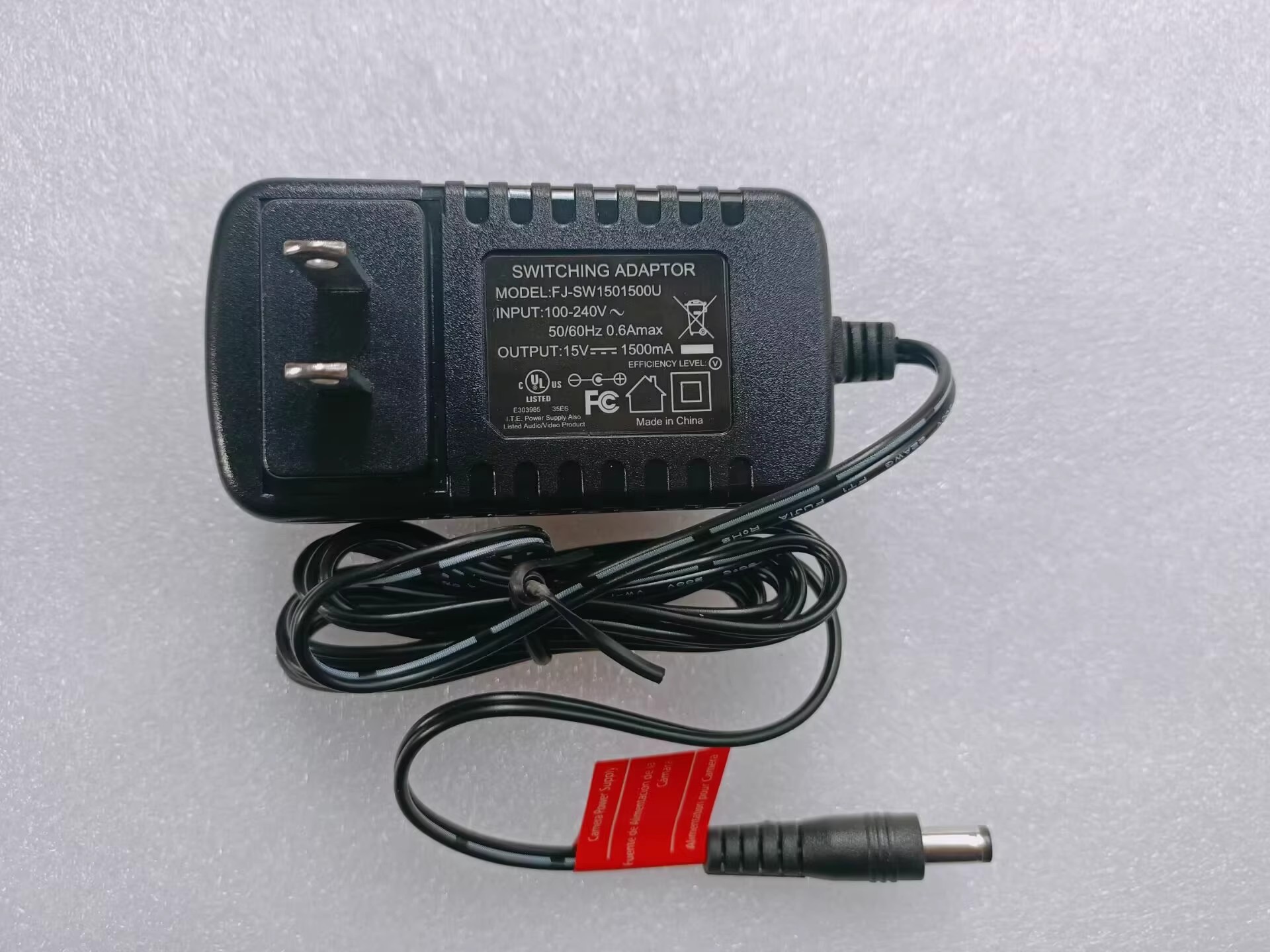 *Brand NEW* 15V 1500MA AC DC ADAPTHE FJ-SW1501500U POWER Supply