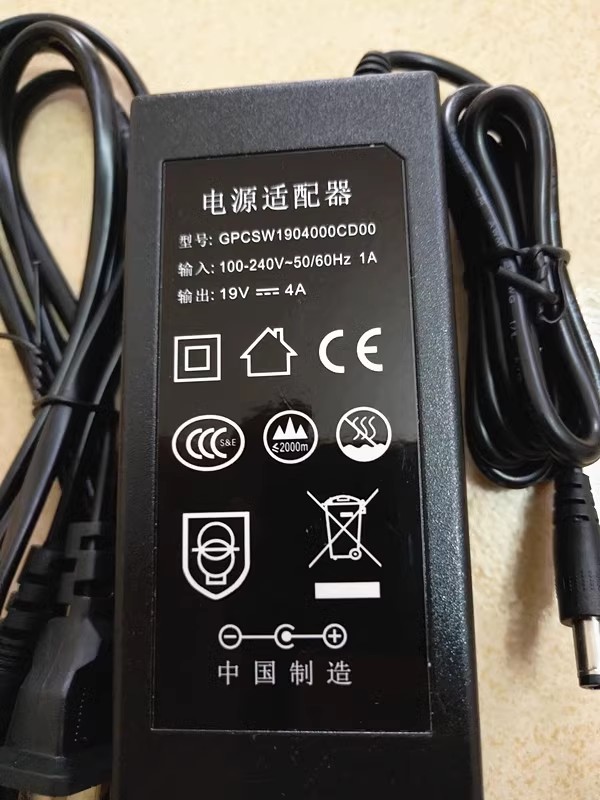 *Brand NEW* 5.5*2.1MM GPCSW1904000CD00 19V 4A AC DC ADAPTHE POWER Supply