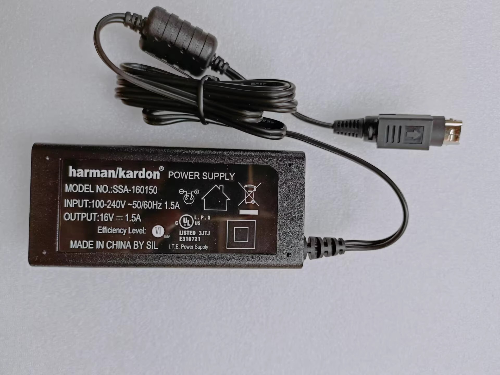 *Brand NEW* Harman/kardon SSA-160150 16V 1.5A AC DC ADAPTHE POWER Supply