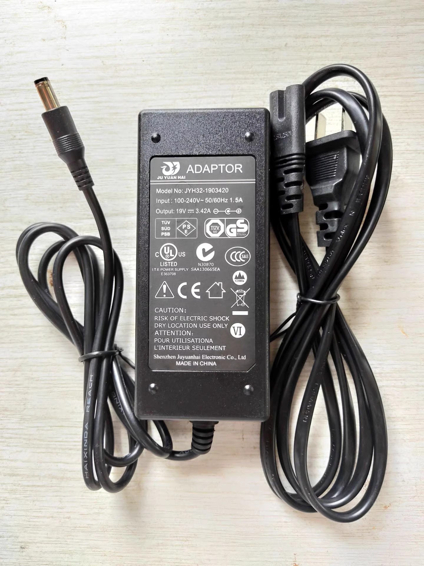 *Brand NEW* JU YUAN HAI 19V 3.42A AC DC ADAPTHE JYH32-1903420 POWER Supply