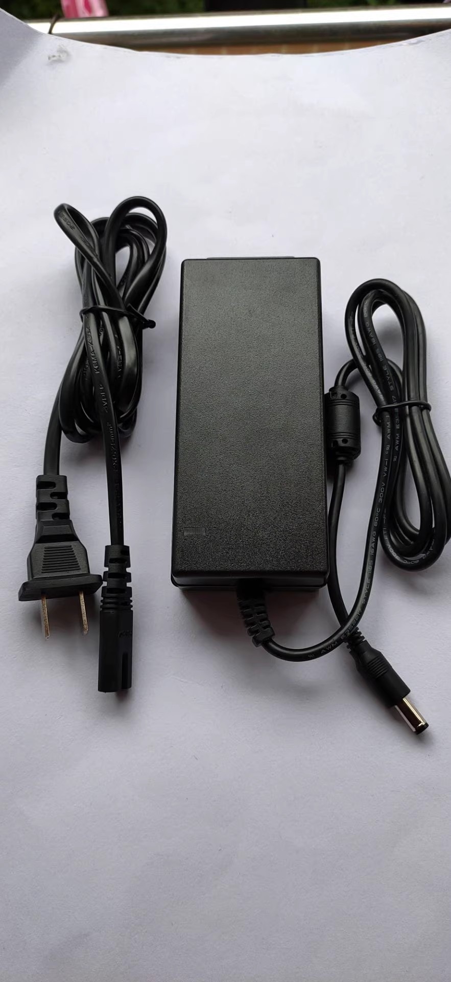 *Brand NEW* VIFA060 psm36w-180 18V 2600MA AC DC ADAPTHE EJ-SW1802600D POWER Supply