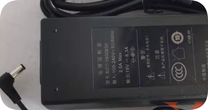*Brand NEW*SOY-1900630 Suoyuan 19V6.3A power adapter 5.5*2.5 elbow plug port DC19V120W charging cable transfor