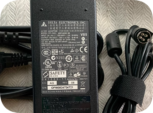 *Brand NEW*Delta ADP-90MD H 19V 4.74A 4-pin round port 4-pin power adapter switch cable