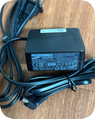 *Brand NEW*Original Samsung LCD display 14V1.79A 14V2.5A 14V4.143A power adapter A3514MPNL charging cable A251