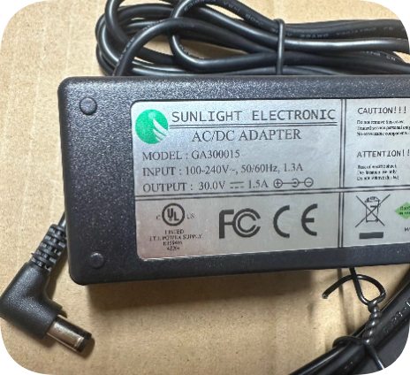 *Brand NEW*SUNLIGHT ELECTRONIC Power Supply GA300015 Power Adapter 30.0V 1.5A Power Charger