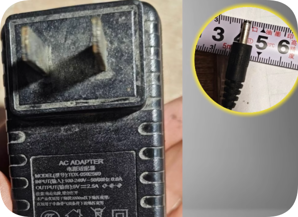 *Brand NEW*Electronic balance scale TDX-0502500 power adapter 5V2.5A small port charger cable 5V 3.5*1.35mm